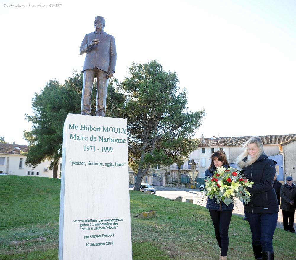 hubert mouly statue